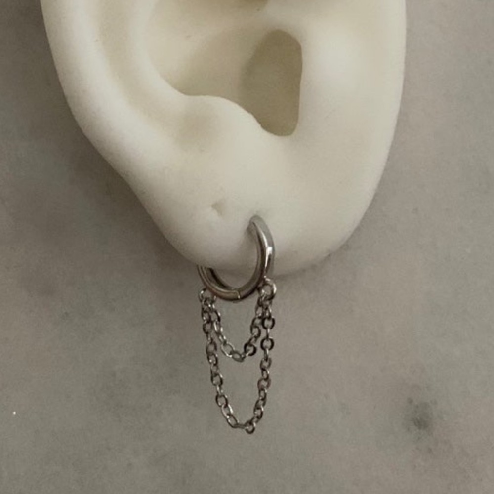 Sterling Silver Layered Chain Huggie Hoop Earrings Brand New - Picture 2 of 5
